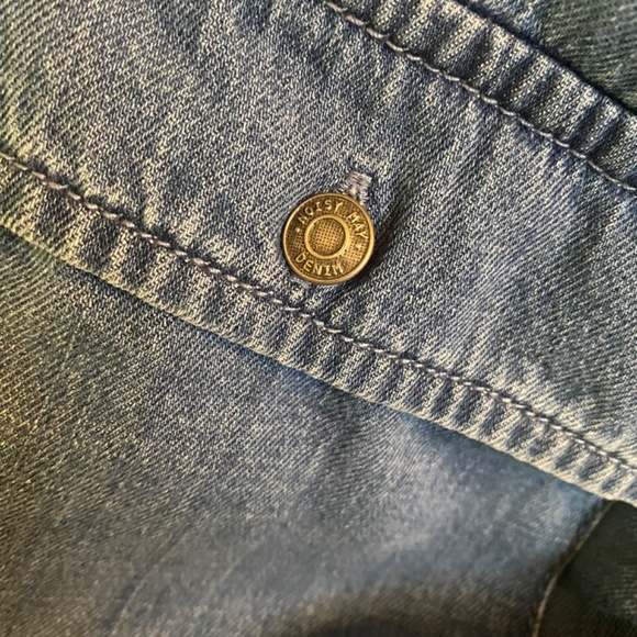 Angel Wing jean Shacket - Picture 3 of 7